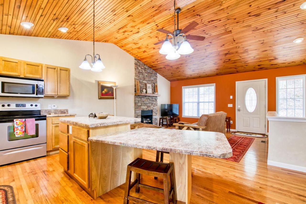 Trimont Mountain Cottage Franklin Bagian luar foto